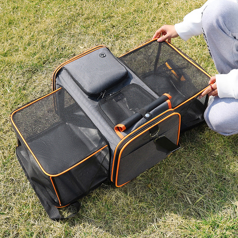 Pet Carrier Bag with Expandable Space