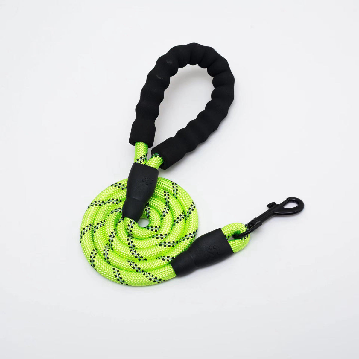 Pet reflective leash